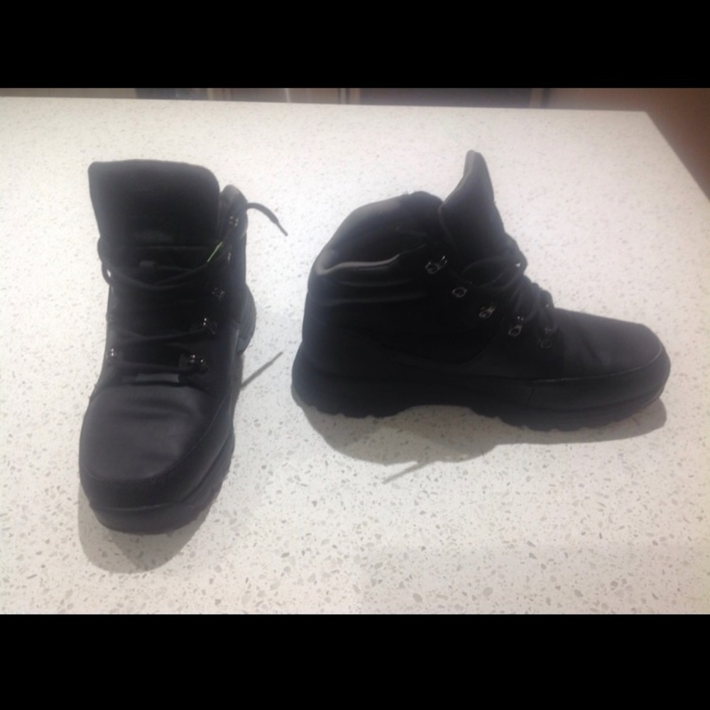Timberland Boots - Picture 7 of 7